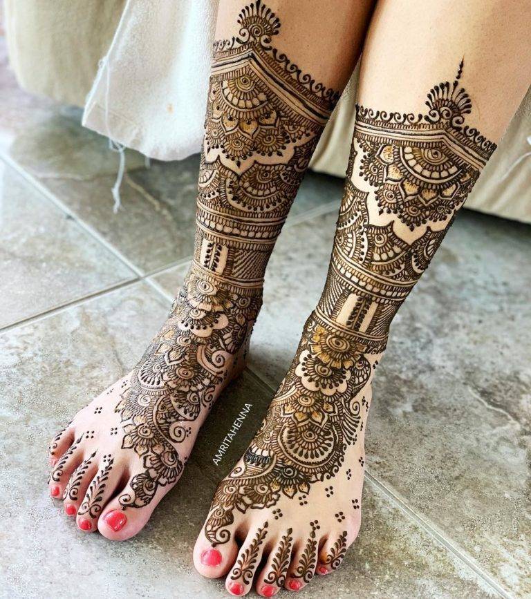 Stylish Leg Mehndi Design Bridal