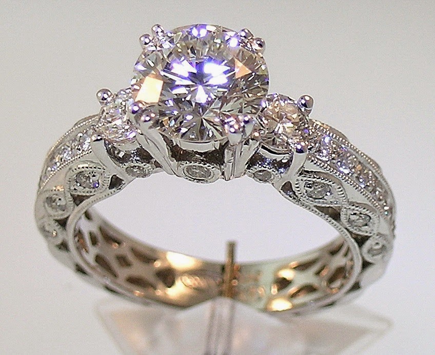 Wedding ring plays an important role in Muslim marriages.