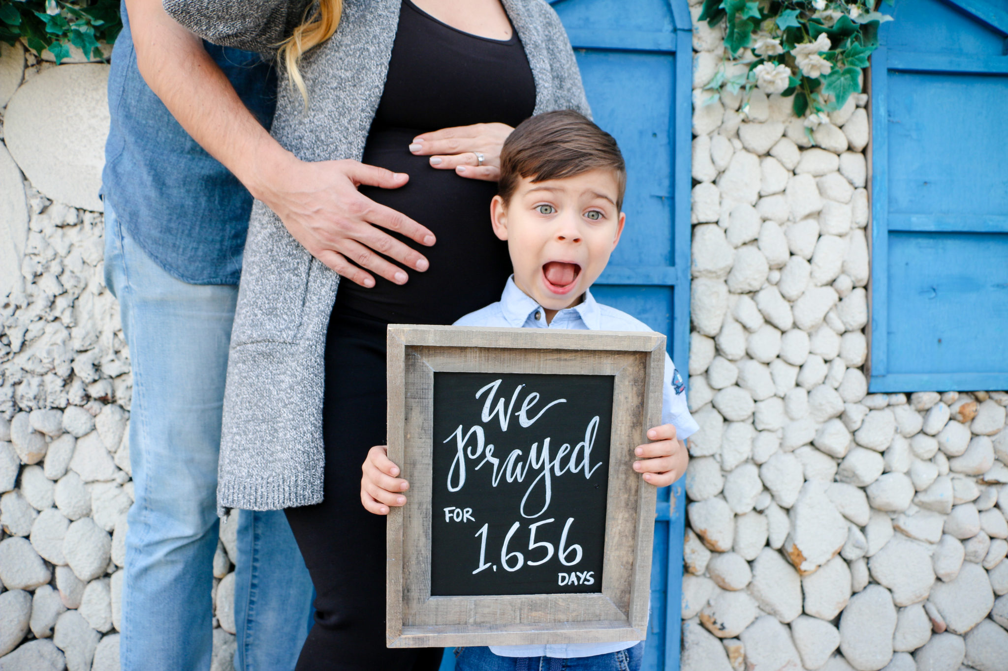 Photoshoot with Baby's Sibling 