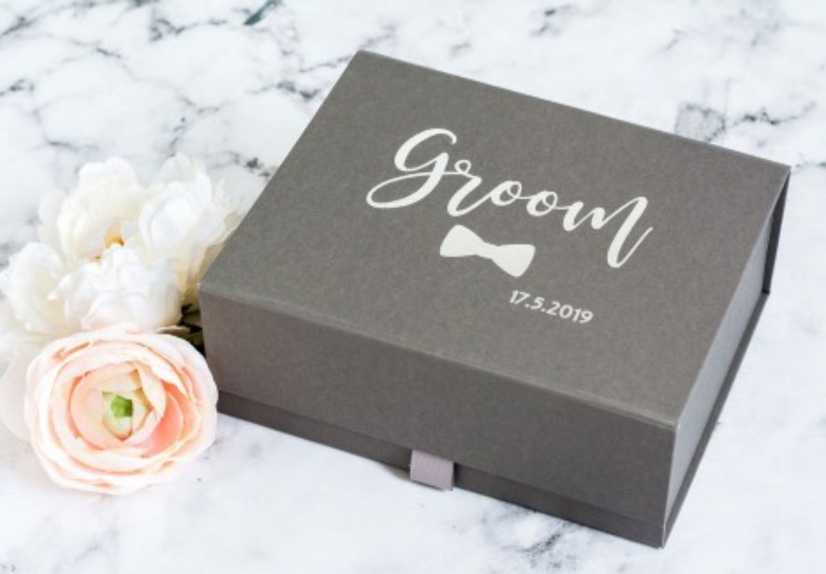 25 Groom Wedding Gift from Friend to Make Best Friend Wedding Special 25 Groom Wedding Gift from Friend to Make Best Friend Wedding Special