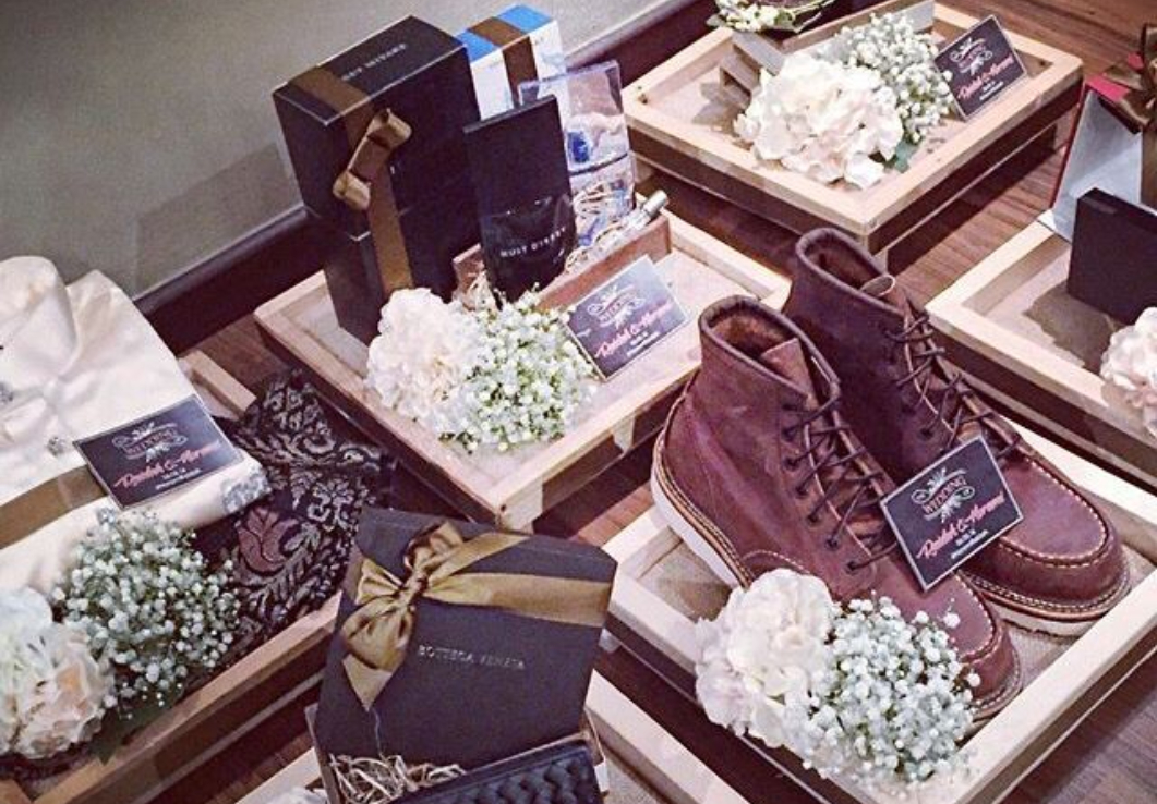 21 Engagement Gift Groom Ideas to Surprise him on his DDay of 2021