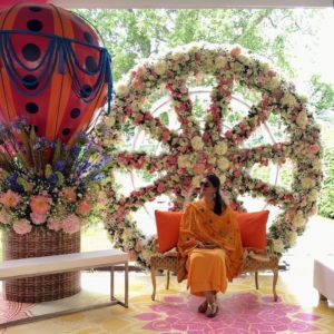 Floral Spin Wheel Seating