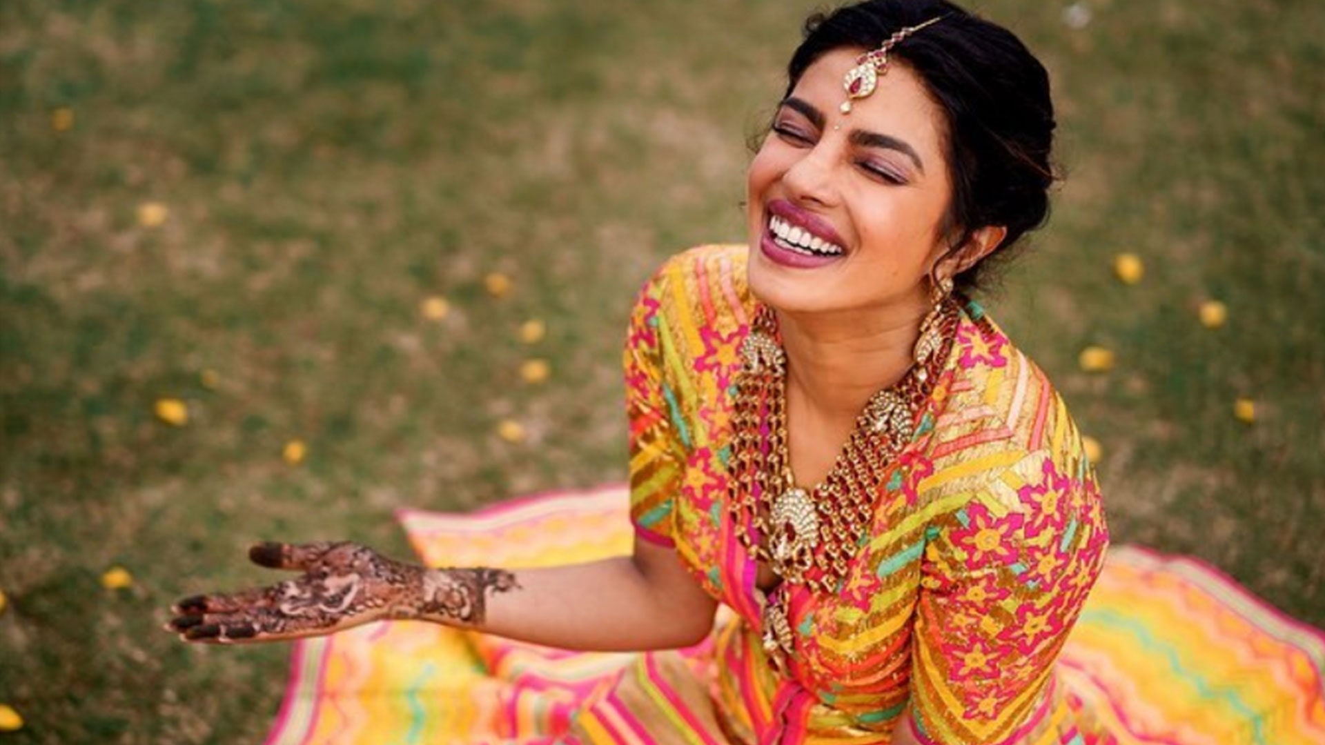 Makeup Ideas for Virtual Mehendi Day