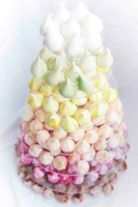 Meringues Wedding Cake 