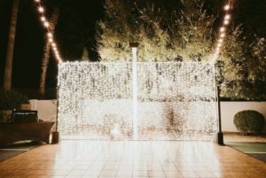 backyard wedding decor