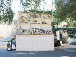 wedding bar decor ideas