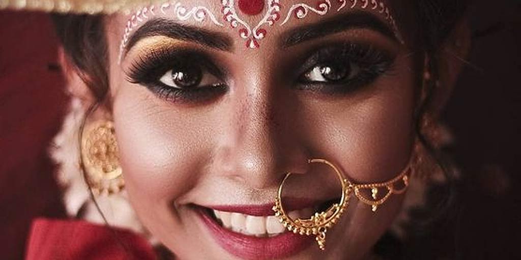 bengali bride smokey eye wedding makeup