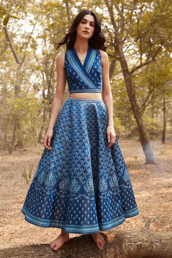 high waist crop top lehenga designs