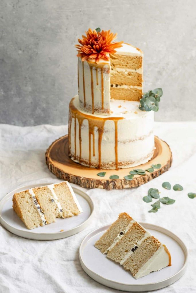 2-tier caramel drip unique engagement cake designs