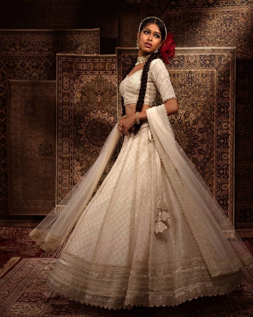 White Bridal Lehenga Designs for Classy ...