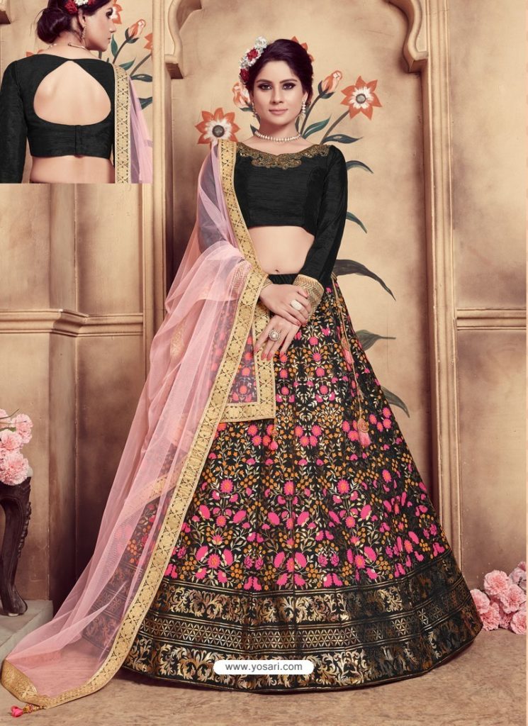 Bralette & heavy lehenga skirt