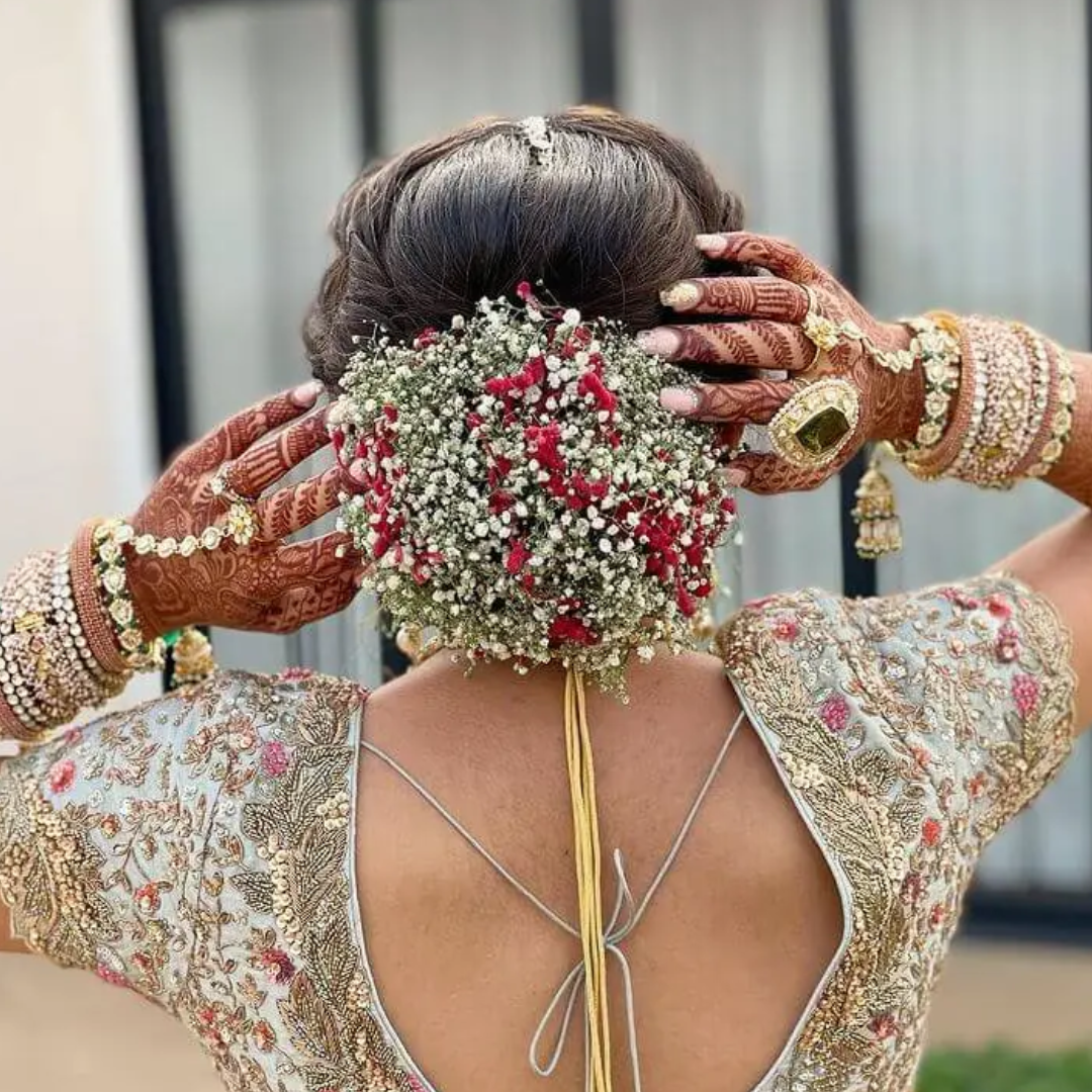 Baby's breath Floral Bun