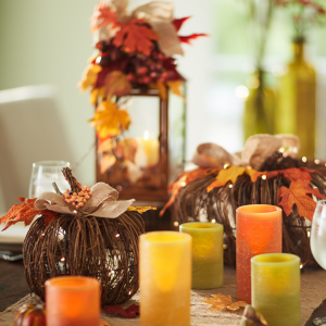 Include Bright Leaves In Your Fall Wedding Centerpieces