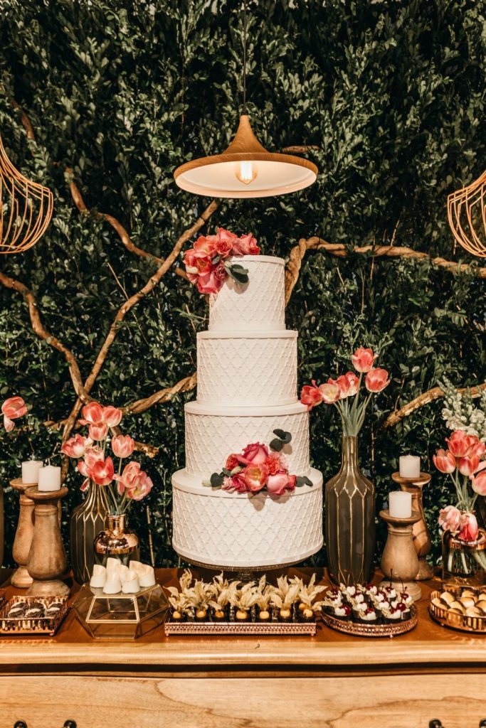 Floral Wedding Dessert Table Ideas