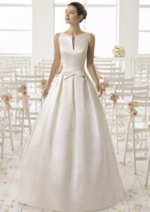 Minimalistic Modern Wedding Dresses With Bows