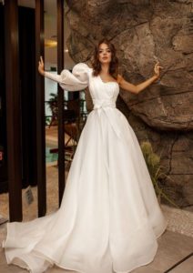 One-Shoulder Modern Wedding Dresses With Bows