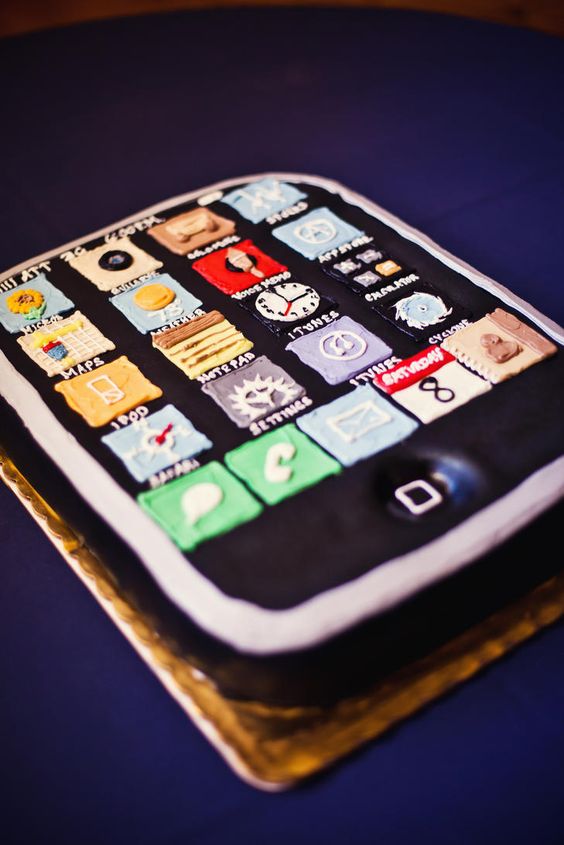 groom's cake ideas - phone