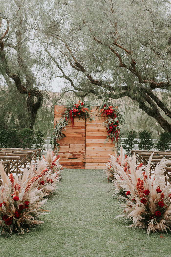 Dry Foliage And Fresh Floral Boho Mandap