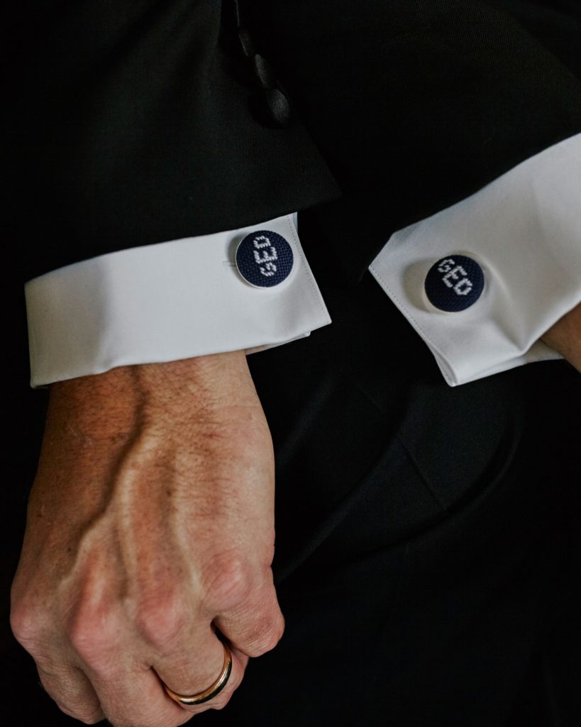 wedding gift ideas for bride and groom - cufflinks