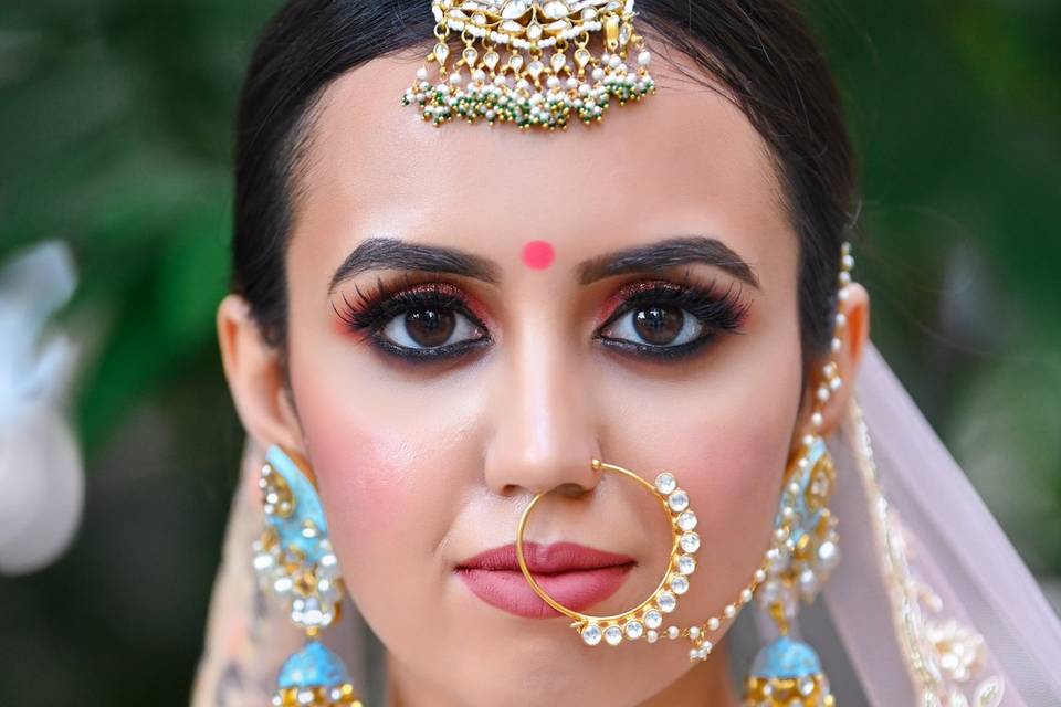 Types Of Bridal Makeup - high shine