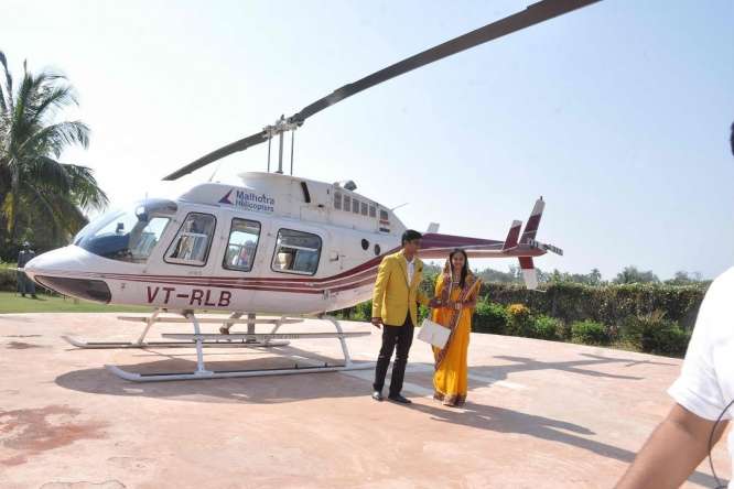 wedding entry ideas - helicopter