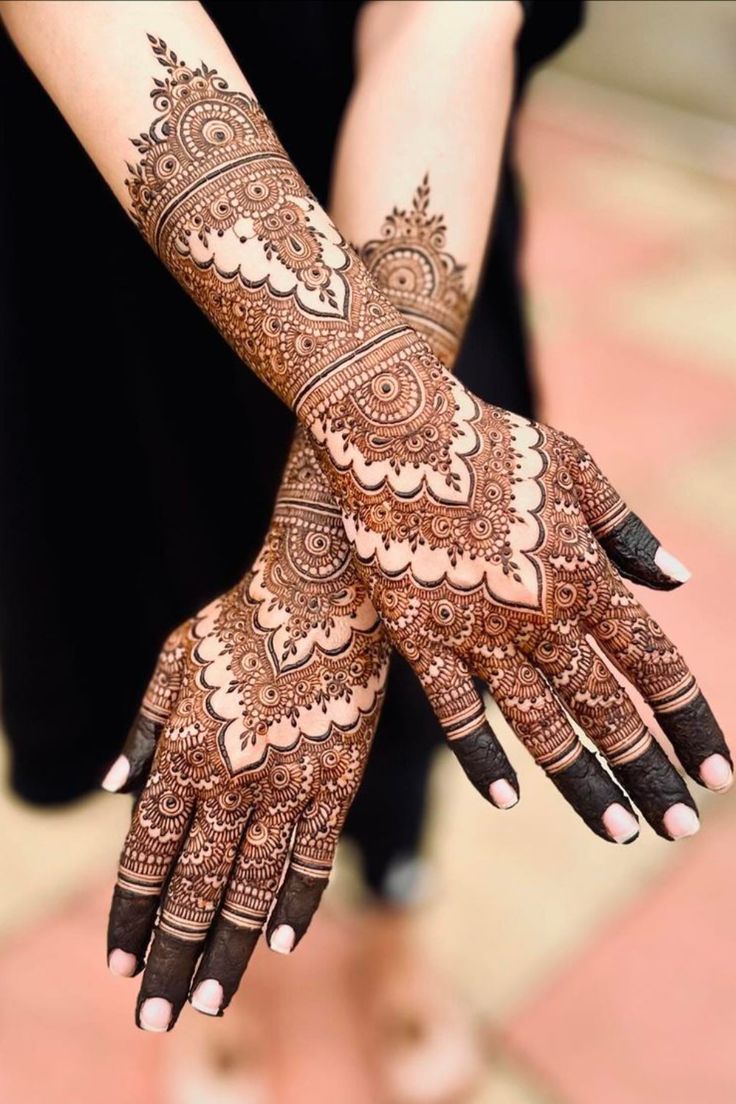 mehandi design back hand