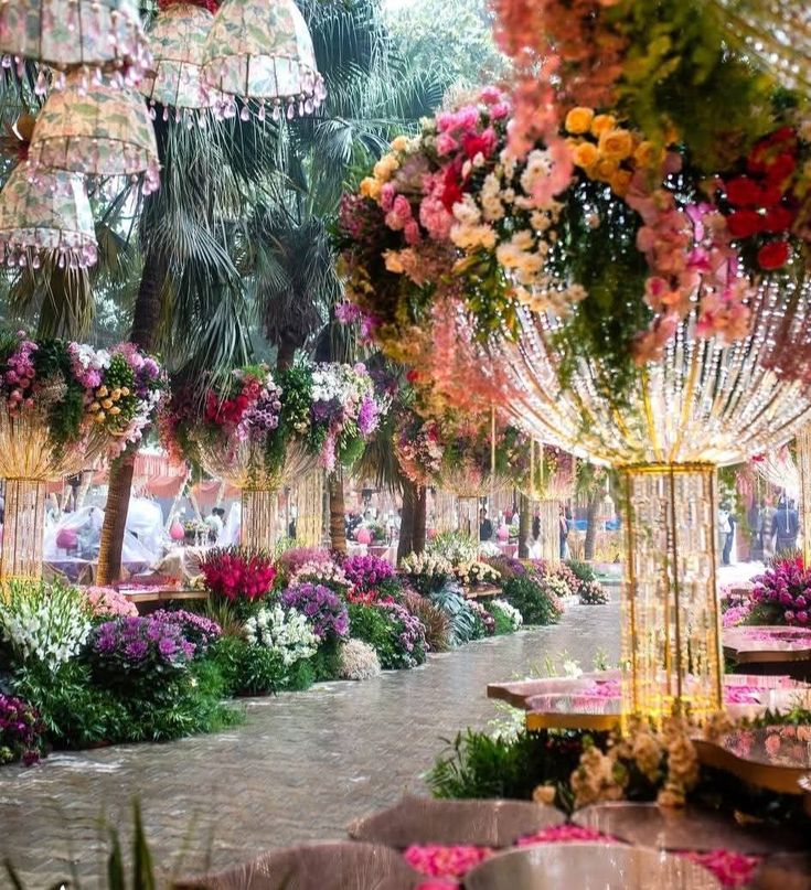 Combination of Flowers & Light Props
