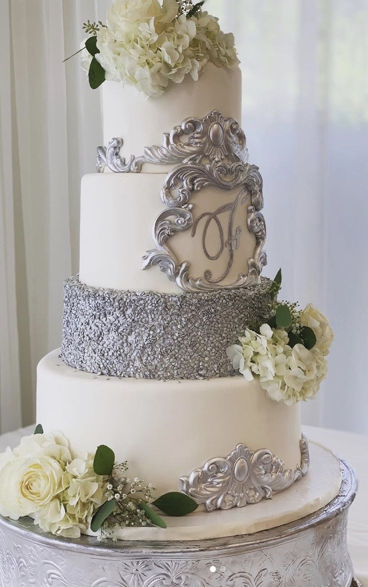 Couple's Initials Cake