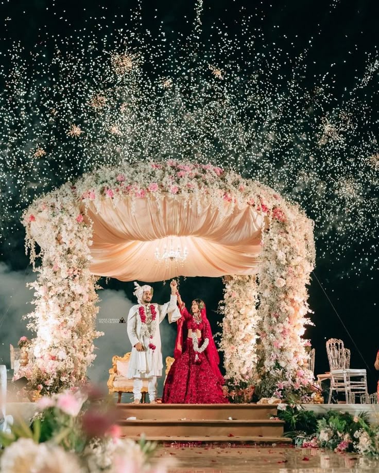 Floral Dome and Drape Ceiling for Wedding Mandap Decoration
