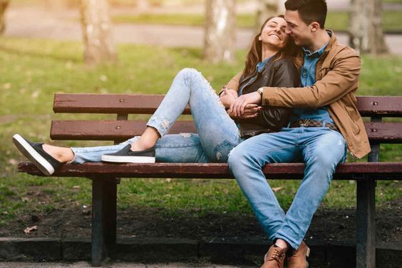 Pre-Wedding Shoot Ideas with Funny, Cute Poses