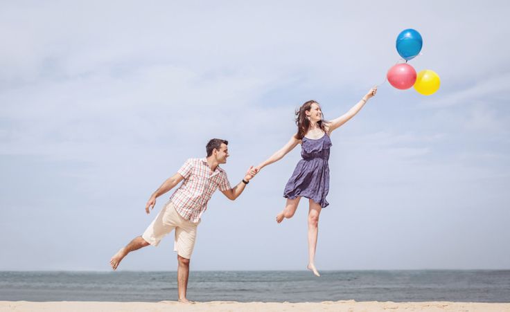 Pre-Wedding Shoot Ideas with Funny, Cute Poses