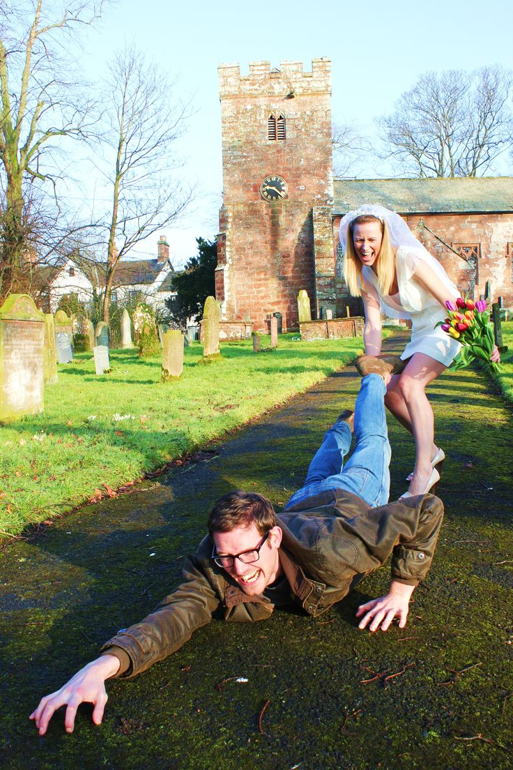 Pre-Wedding Shoot Ideas with Funny, Cute Poses