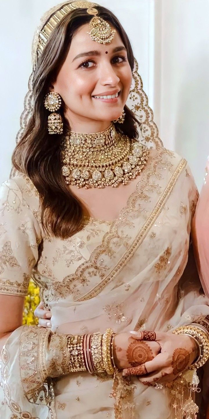 Alia Bhatt wedding look 