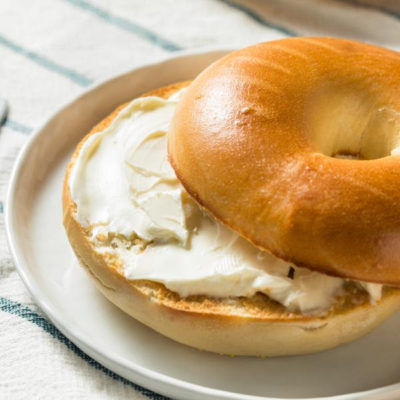 bagels with cream cheese