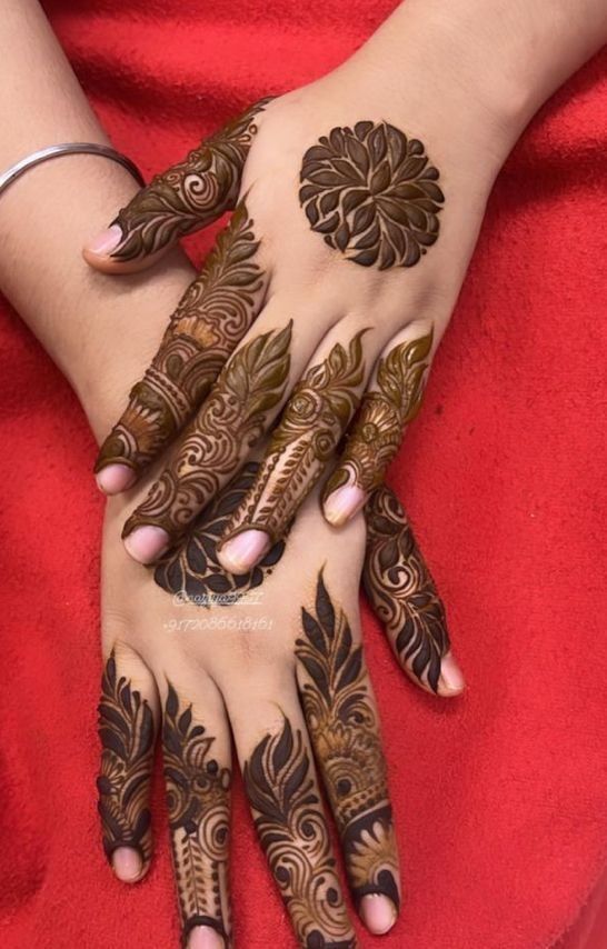 Diamond Patch Khafif Mehndi Design Simple and Beautiful