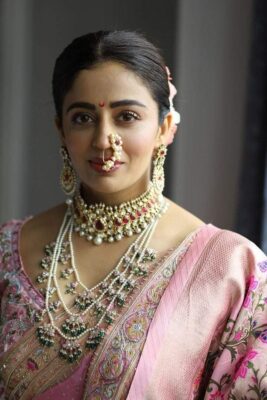 Indian Bridal Jewellery Brahmani nath Maharashtrian bridal look