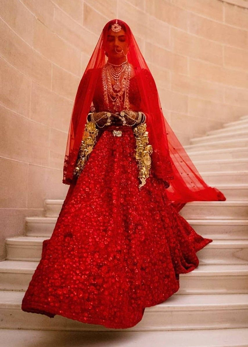 priyanka chopra wedding look 