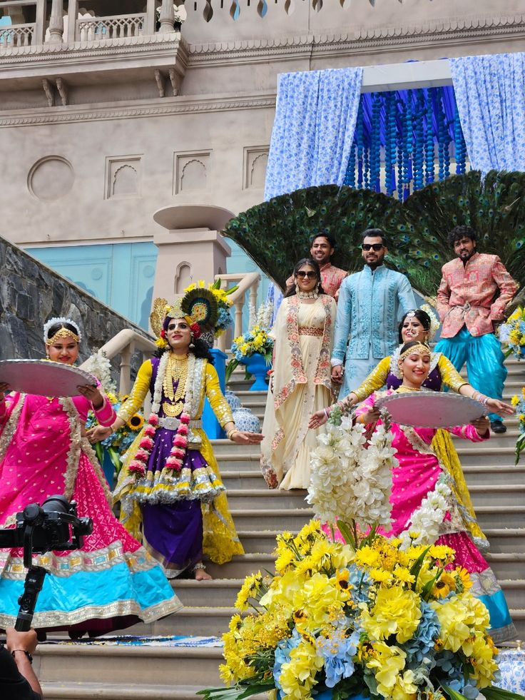 carnival paarade style groom entry ideas 