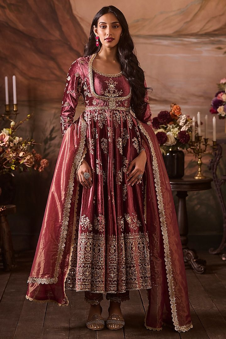 Wine & Blush Pink outfit 