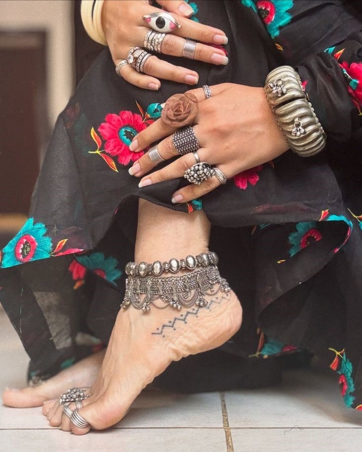 anklet/ payal